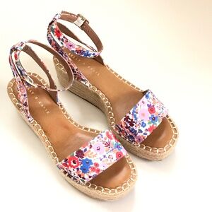 KELLY & KATIE Espadrille Wedge Platform Sandals Floral Pink Faydrena Size 8